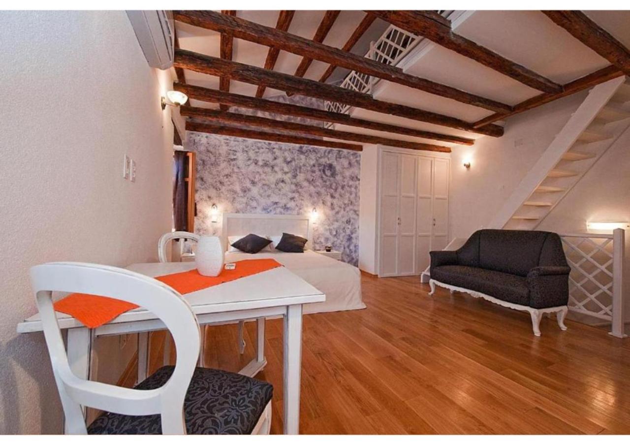 San Cristoforo Accommodations Rovinj - Garzotto Esterno foto